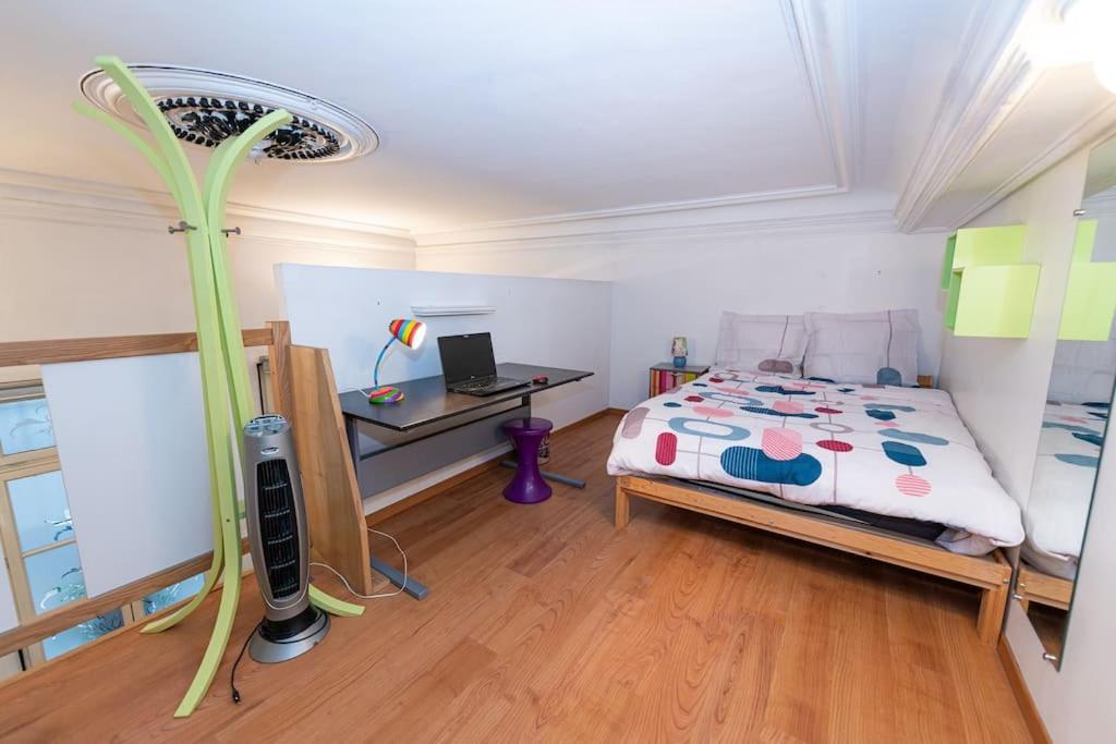 Anna-Maria : Grand Appartement 10 Personnes+Parking Prive -Actif+ Location- Marsilya Dış mekan fotoğraf
